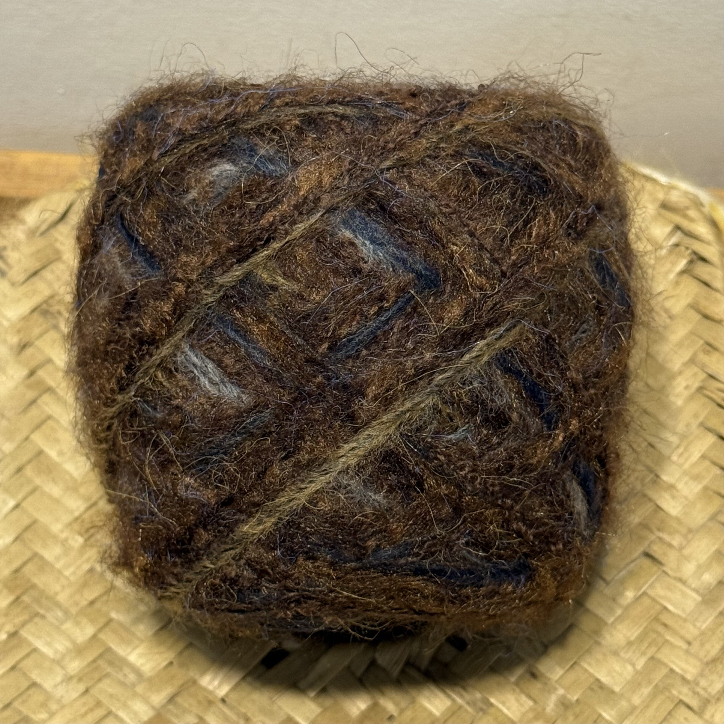 复古美拉德老钱风咖色意大利高比例羊毛外套衣服包围巾手工毛线团