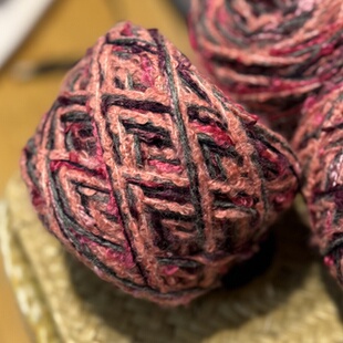 美拉德粉紫浪漫樱花80羊毛手混线外套发卡衣服包围巾手工毛线团