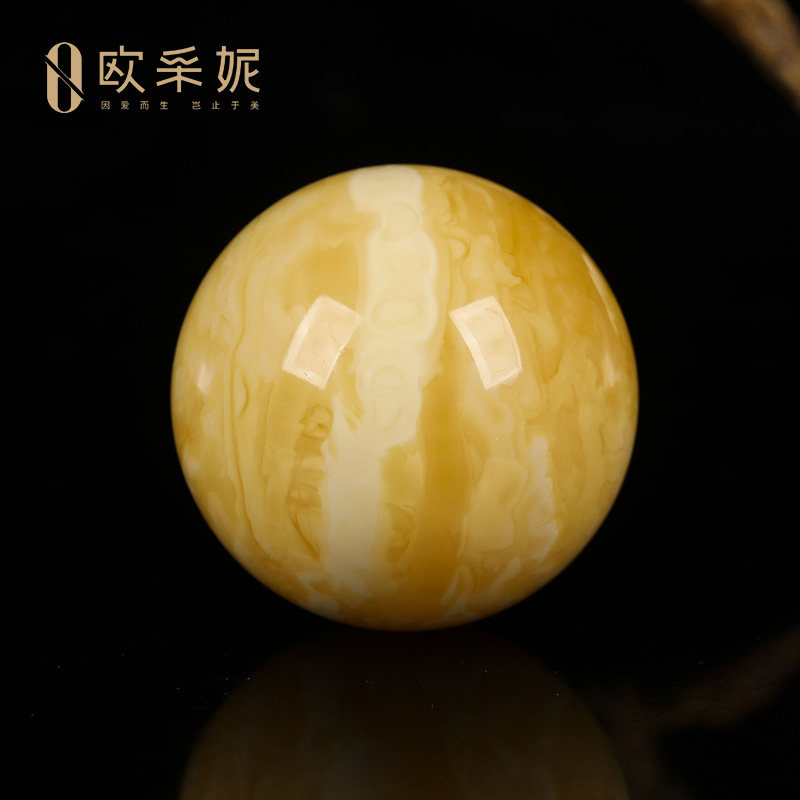欧采妮天然白蜜蜡云雾拉丝吊坠
