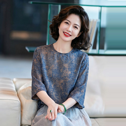 雅颂植物扎染真丝上衣女2026新款大码透气高级红云纱妈妈秋装衣服