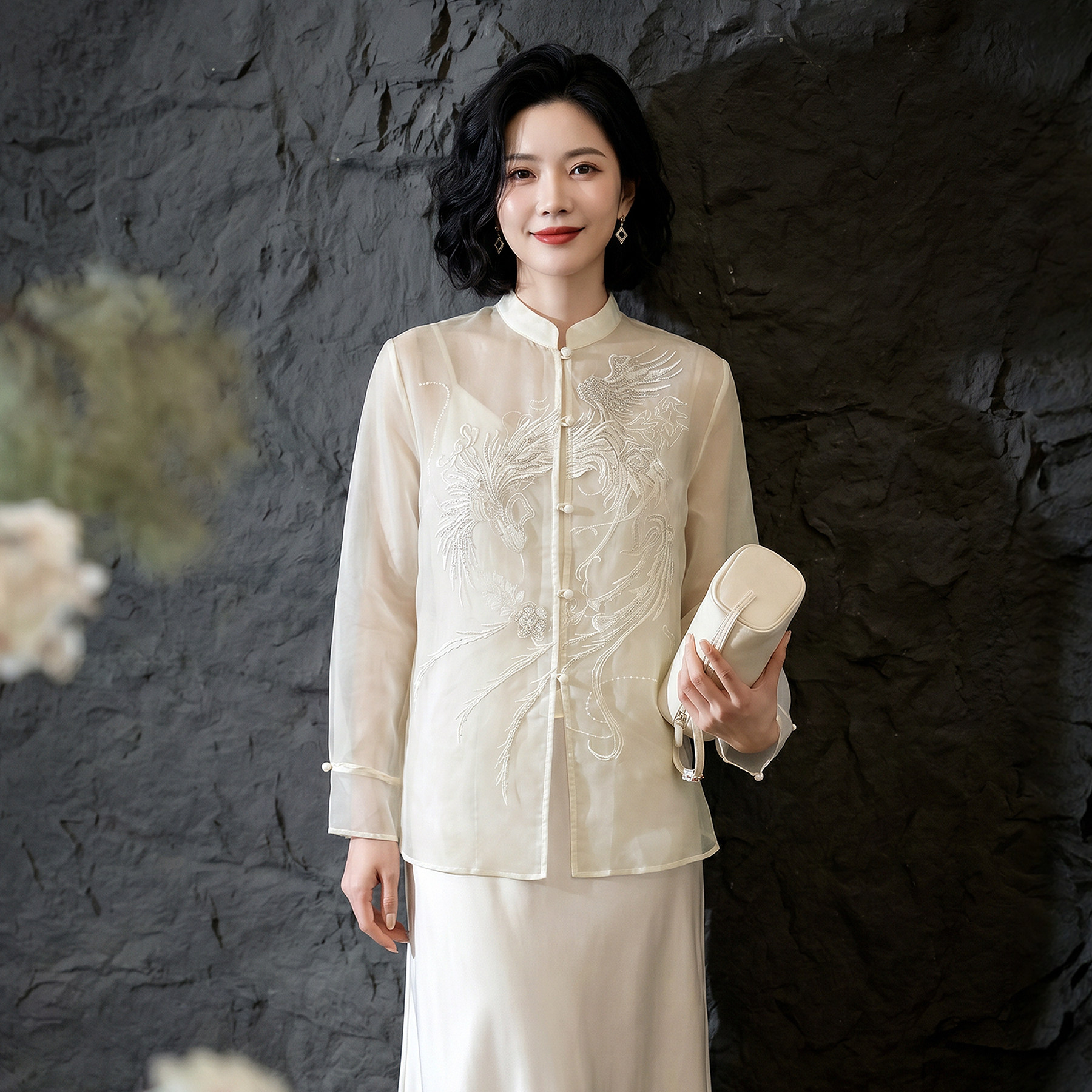 雅颂真丝欧根纱防晒开衫2026夏凤凰刺绣盘扣外搭小衫新中式妈妈装