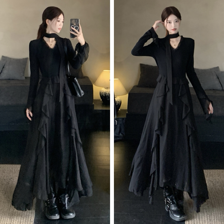 大码清冷优雅V领长袖连衣裙女秋冬胖mm设计感气质显瘦飘带长裙子