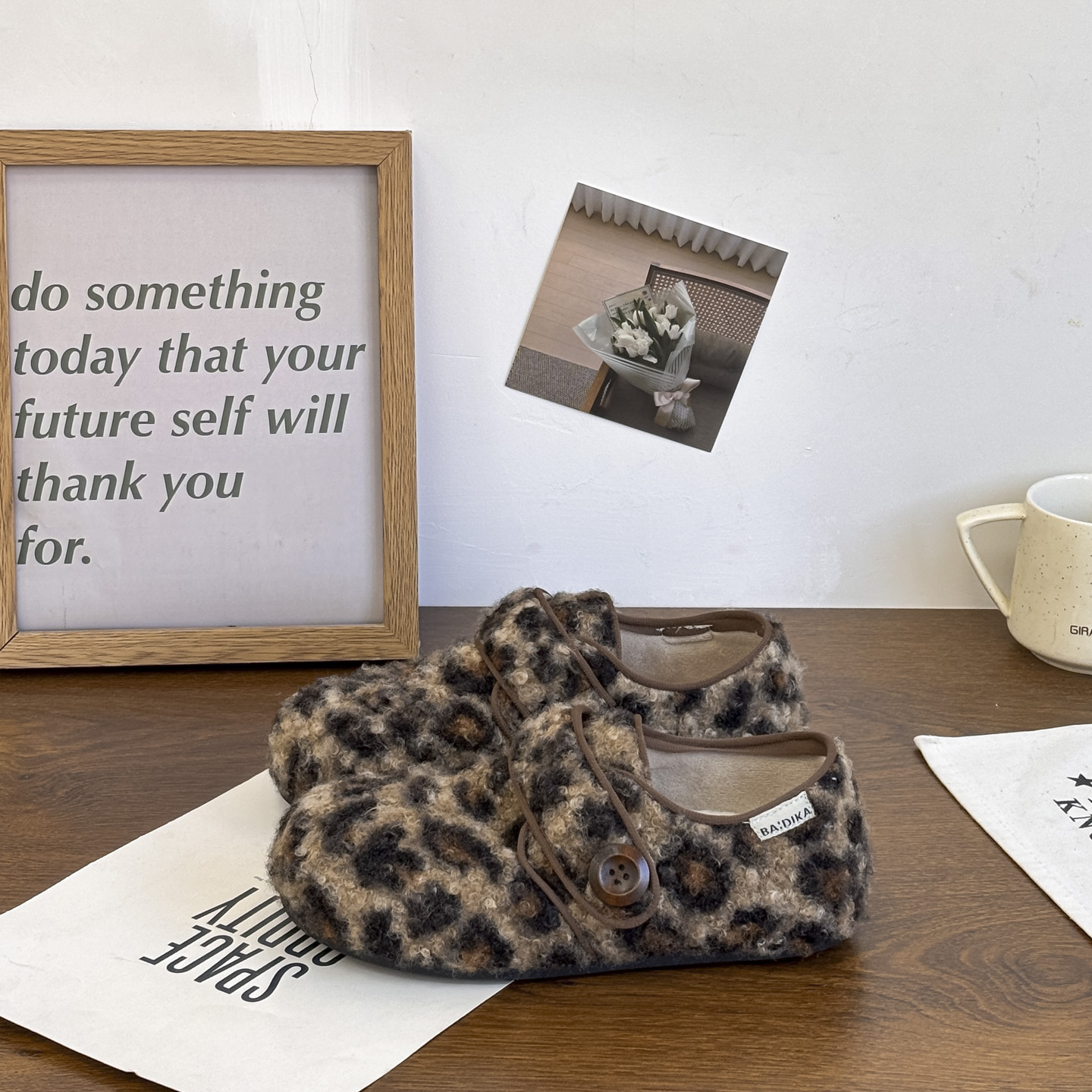 MEAKKEA毛绒休闲勃肯鞋女2025冬季新款百搭加绒平底时尚棉鞋子