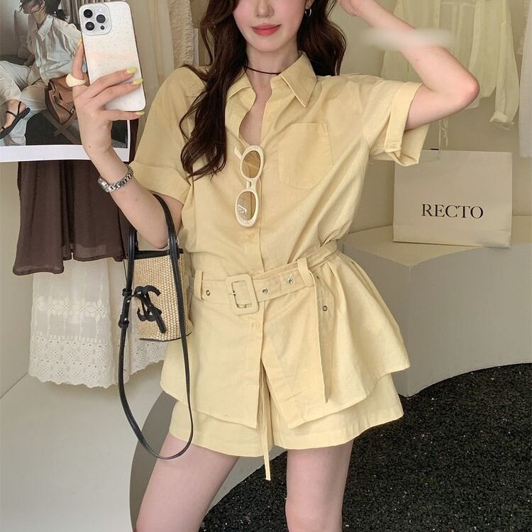 韩系新款时尚百搭女2026夏季设计感翻领短袖衬衫高腰显瘦短裤套装