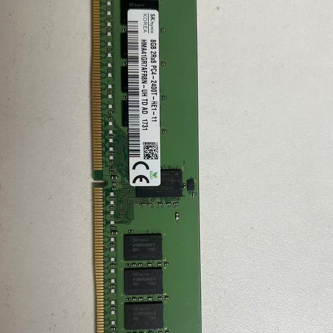 SK 8GB 2RX8 PC4-2400T-RE1-11