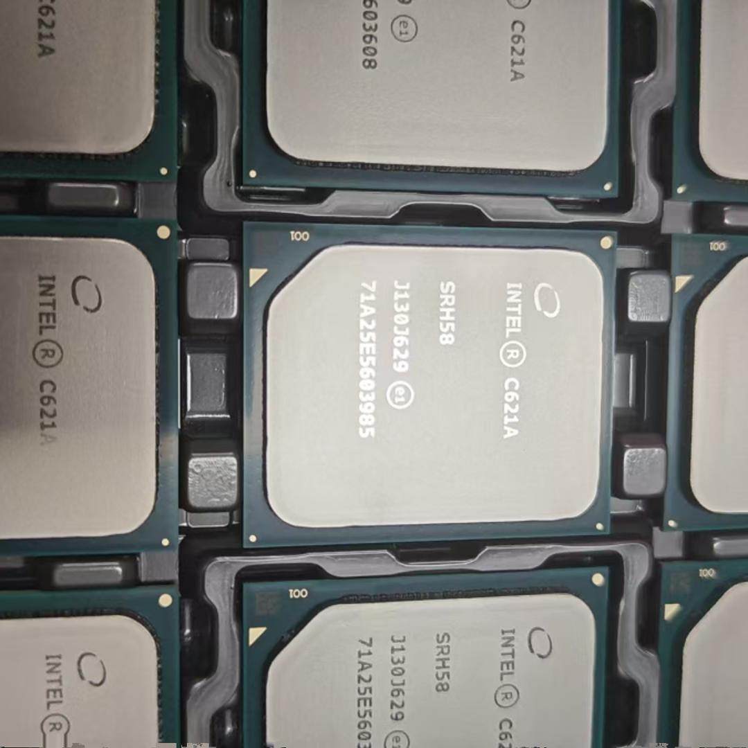 Intel EY82C621A SRH58全新北桥芯片