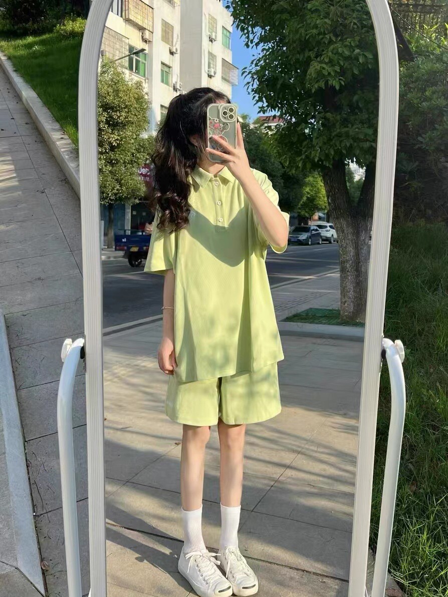 활력 소녀 스포츠 정장 여성 여름 스타일 연령 감소 느슨한 폴로 반팔 패션 반바지 학생을위한 투피스 세트