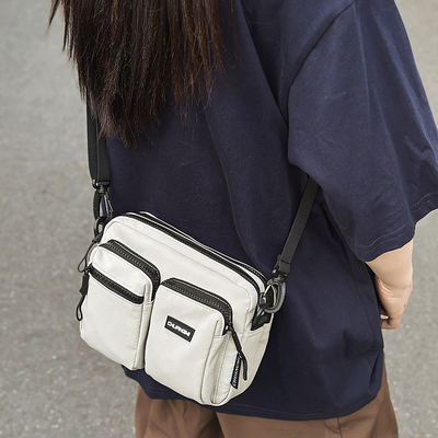 休闲多口袋帆布简约单肩小方包