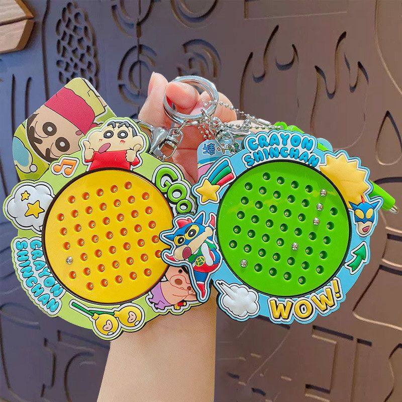 正版卡通蜡笔小新磁吸钢珠画板钥匙扣挂件情侣书包钥匙链挂饰礼品,节庆用品/礼品,钥匙扣,淘宝优惠券,粉丝福利购,淘宝优惠卷