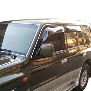 猎豹2030奇兵黑金刚Q6晴雨挡三菱帕杰罗V31 V32 V33雨眉改装配件