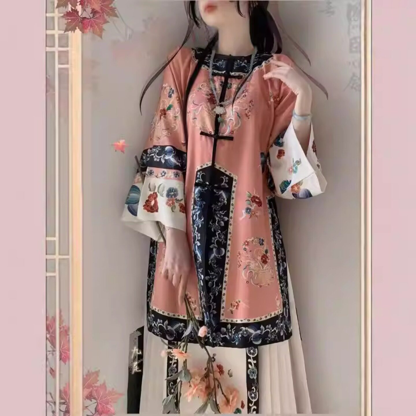 【满满】清汉女复原对襟圆领古董民族服装重工印花格格曹县马面裙