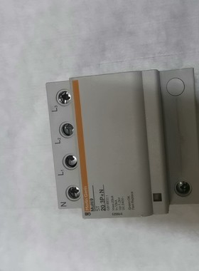 施耐德,梅兰 日兰 三相防雷器 成色准新Multi9 ST2 议价
