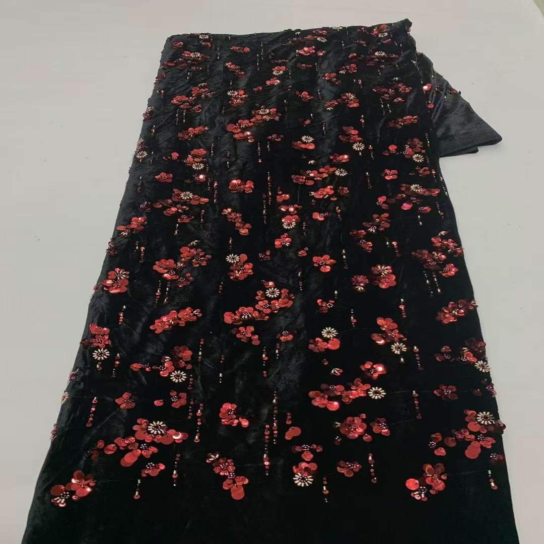 跨境热销秋冬款双珠管绣叠片绒底绣花布料旗袍礼服面料厂家直销