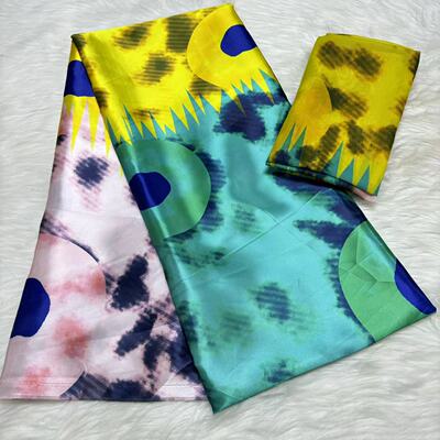 The latest printed satin silk fabric 4+2yard 外贸仿丝绸印花