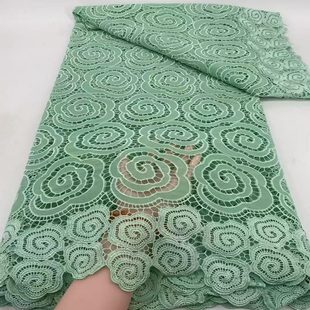 新款 lace 非洲纯棉刺绣水溶蕾丝花边辅料女士连衣裙时装 布料5码