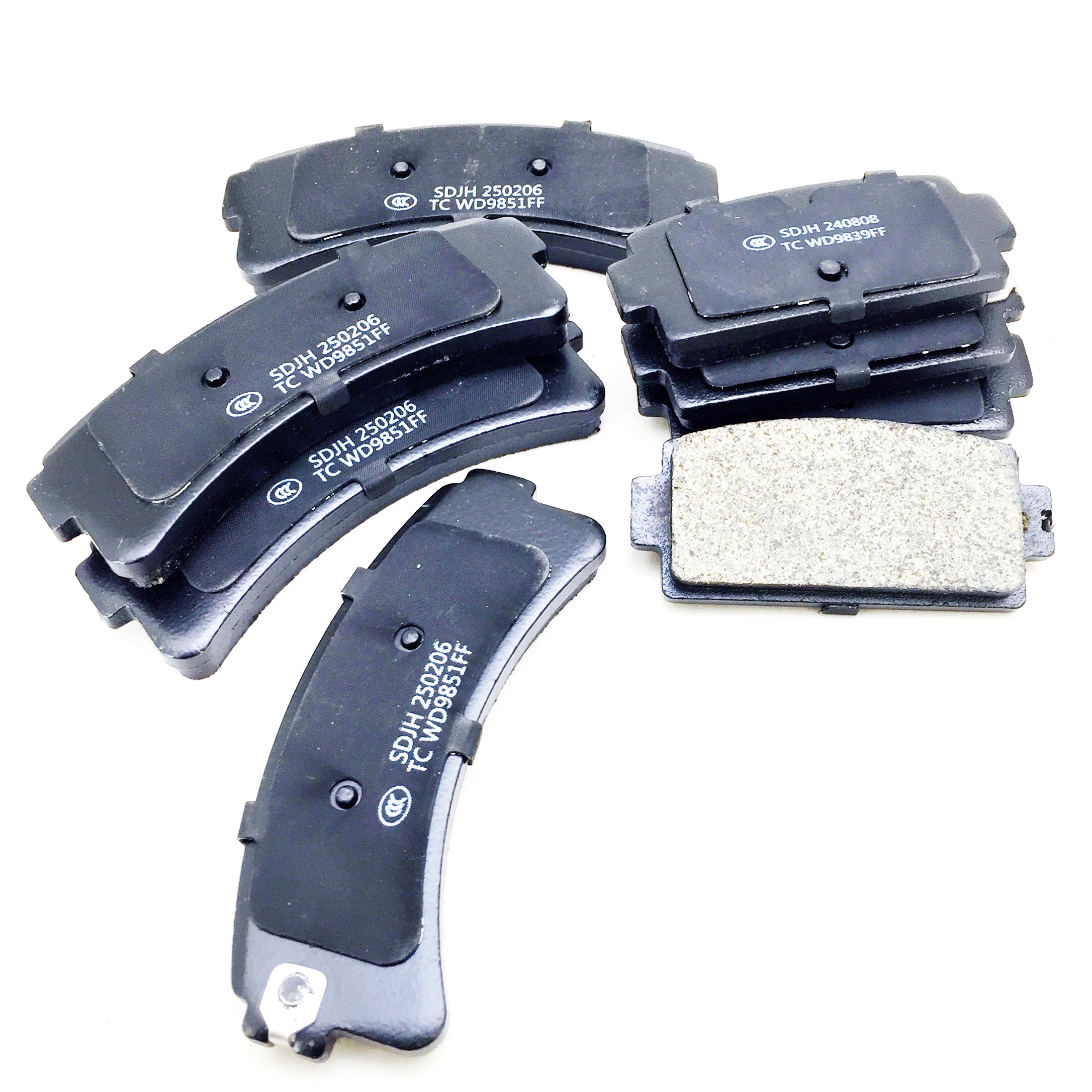 知豆D1D2D2S众泰E20陶瓷刹车片