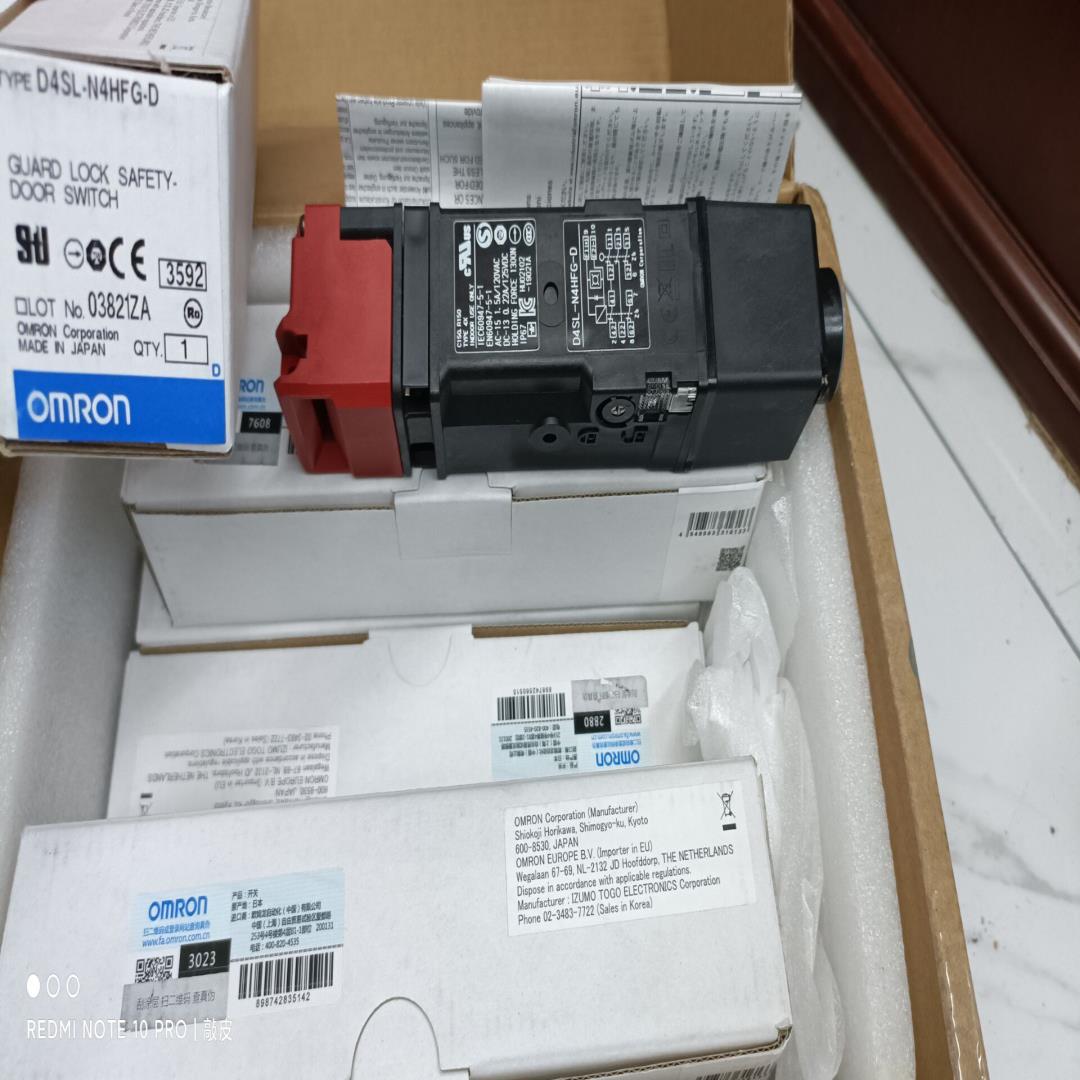 现货安全门开关  D4SL-N4HFG-DD4SL-N2FFA-D