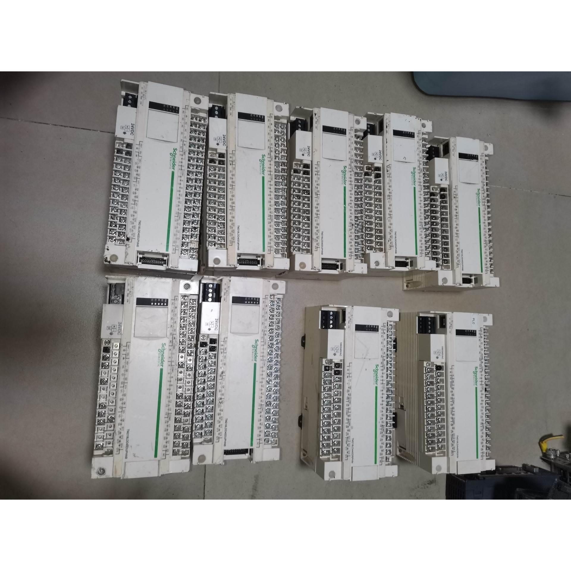 汇盈 传感器TM218LDD40DUPHNB 有7个,TM218LDA4