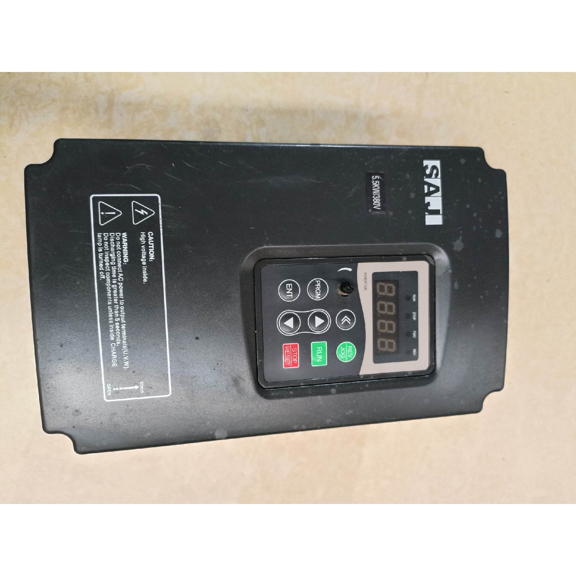 汇盈 传感器8000B-4T5R5GB/7R5PB 三晶变频器5.5KW