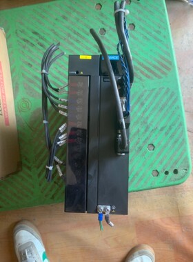 汇川伺服驱动器IS620NS018I-SZ功能正常 实物拍摄
