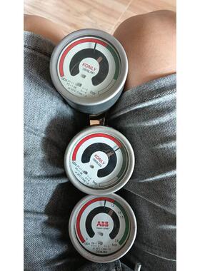变频器柜门安装附件 VW3A1112 保