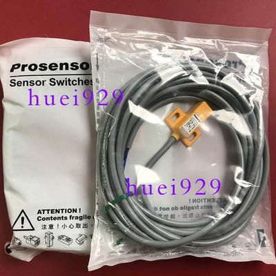 工业相机FQ2-S40050F实物图有两台一台全新