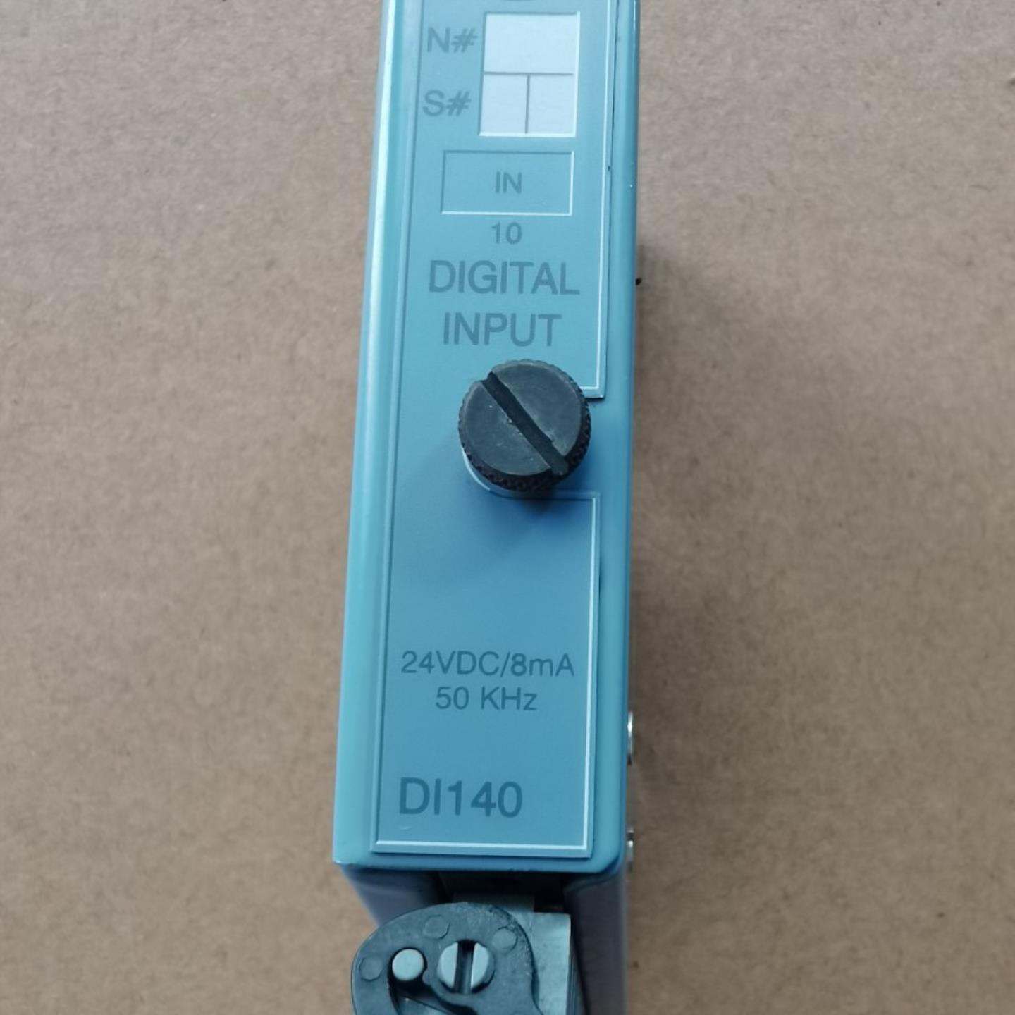 2003 10路数字量 7DI14070 7DI140  DI140 7DI14070