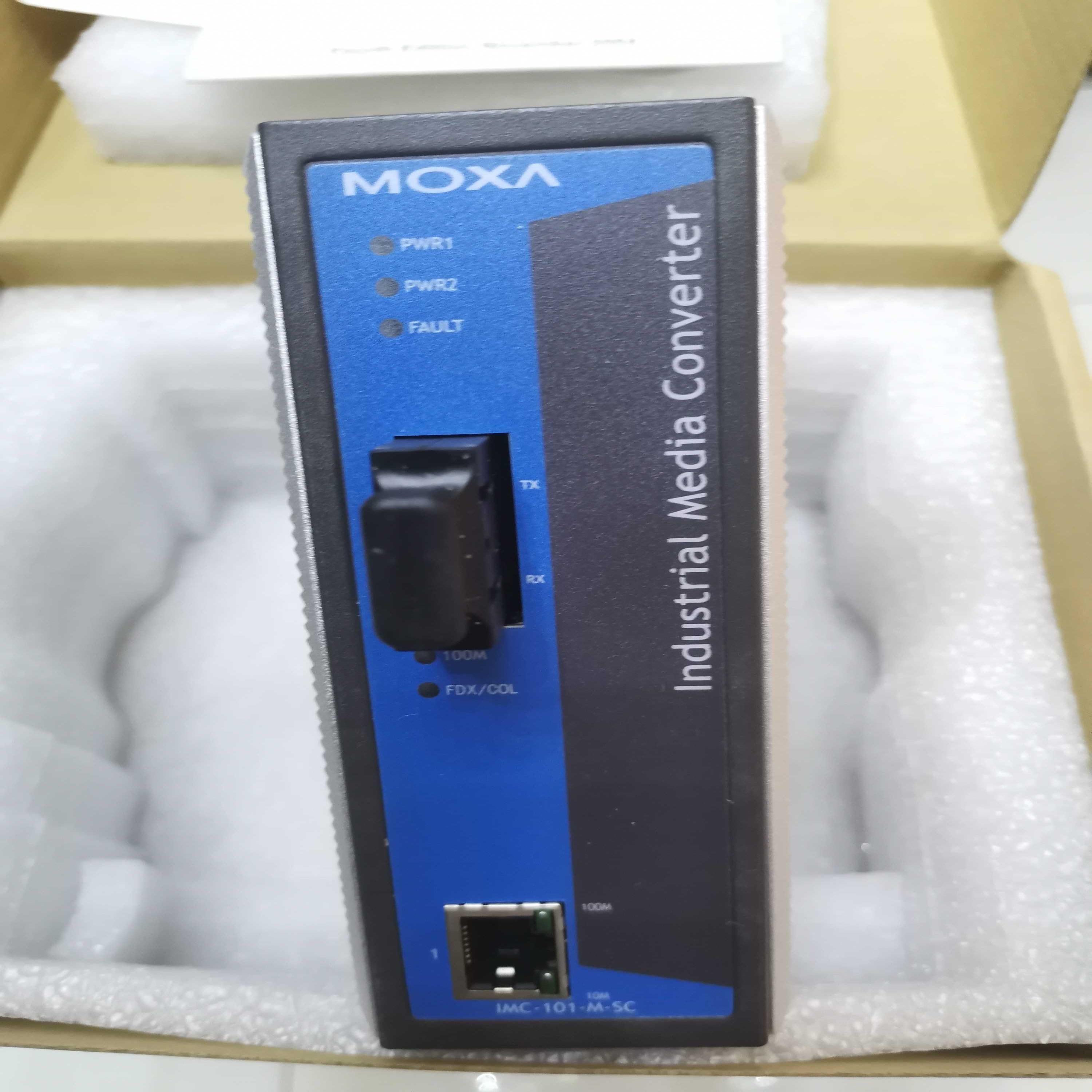 MOXA 摩莎IMC-101-M-SC光纤收发器