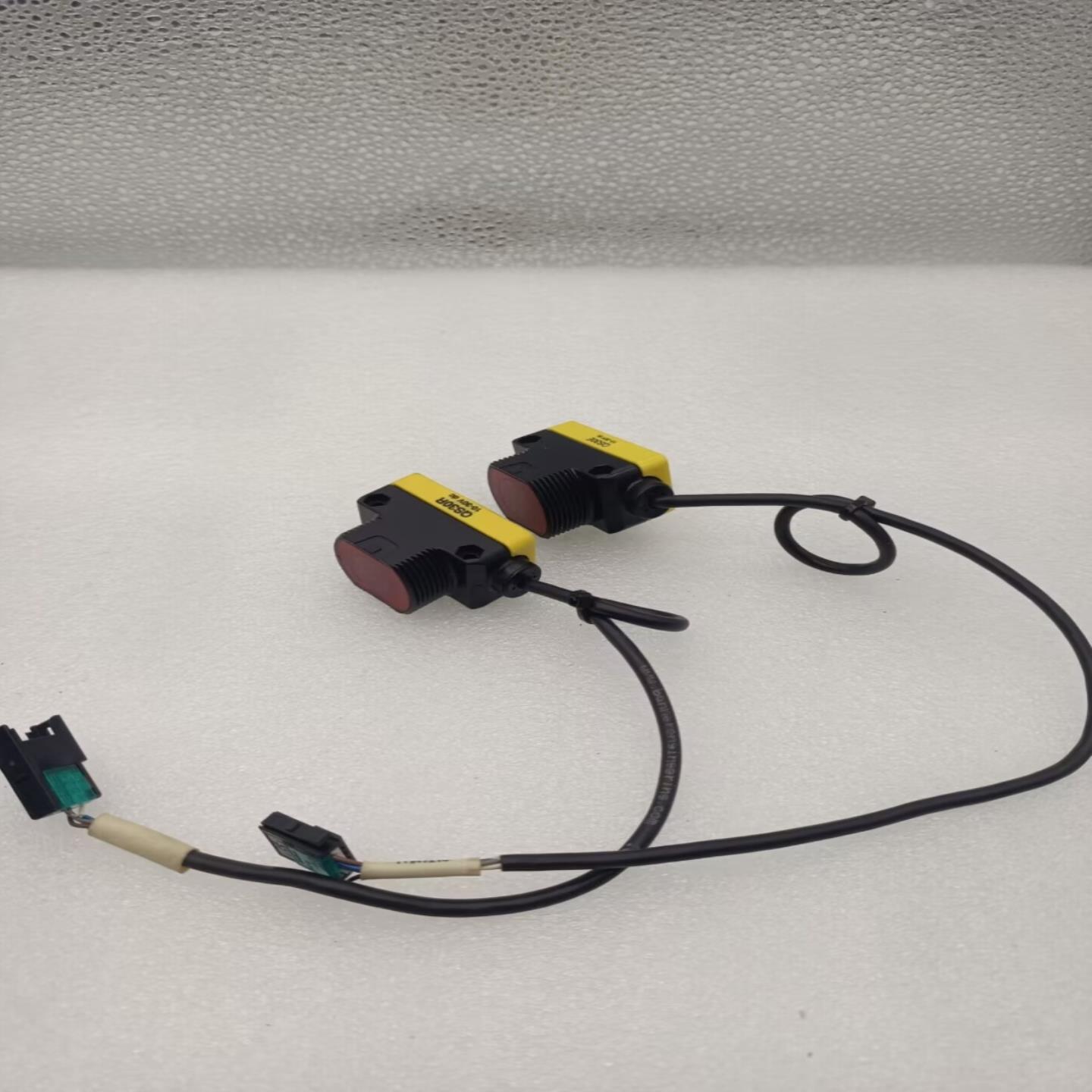 美国BANNER邦纳 QS30E QS30R 对射光电开关