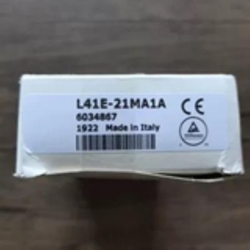 全新原装正品 SICK西克 L41E-21MA1A 传感器 6034867 现货销售 - 实物图