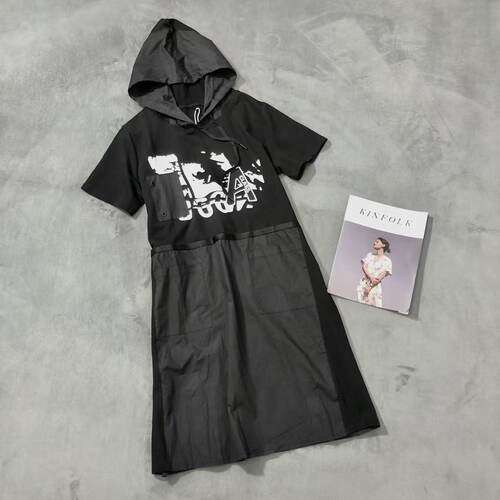 慧慧来自星星女装店 新款简约高级感 连帽拼接连衣裙CLAAA