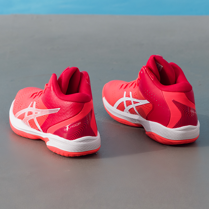 亚瑟士男鞋秋季新款红色轻便篮球鞋比赛训练鞋GELHOOP V16运动鞋