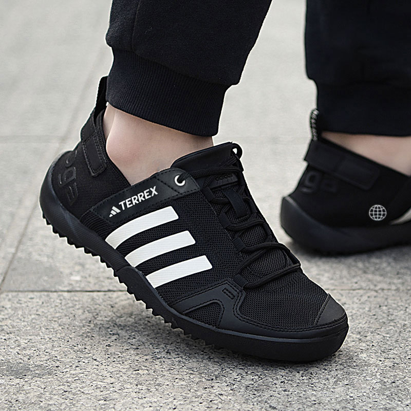 adidas阿迪达斯男鞋2025夏季新款透气溯溪鞋沙滩涉水鞋运动