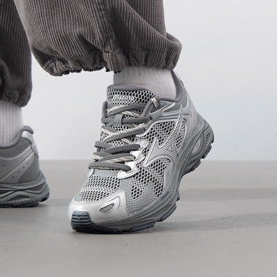 美津浓男鞋冬季新款RACER S网面透气运动鞋轻质EVA减震跑步休闲鞋