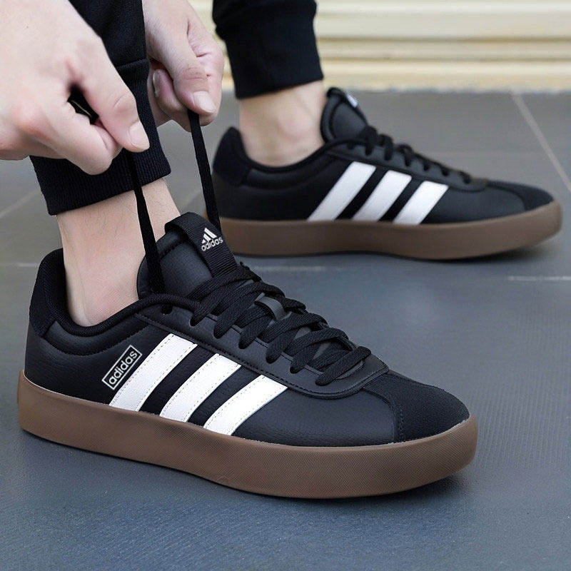 阿迪达斯板鞋男鞋官方正品德训鞋男士低帮轻便运动鞋黑色休闲鞋子