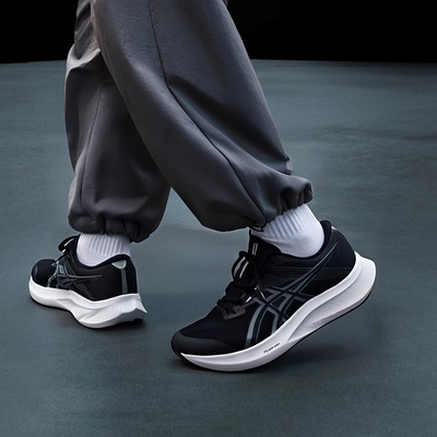 ASICS亚瑟士男鞋2026新款轻便透气休闲鞋缓震跑步鞋1011C084-001