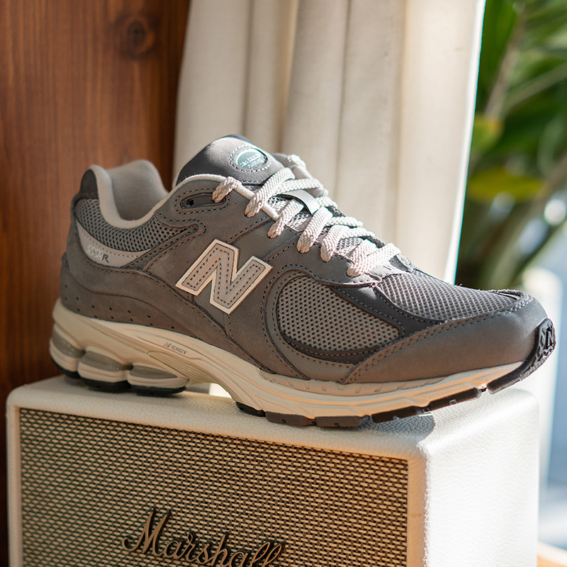 NEW BALANCE男鞋女鞋 2025新款运动鞋复古潮流时尚健身跑步休闲鞋