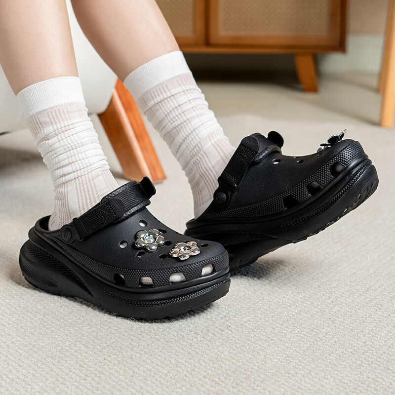 幸运叶子丨卡骆驰CROCS动感泡芙洞洞鞋厚底男鞋女鞋沙滩鞋花园鞋