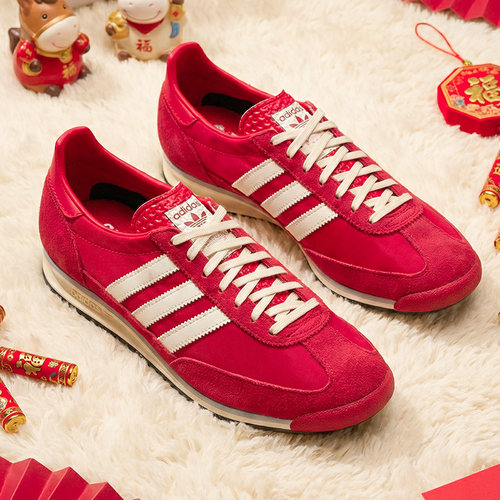 阿迪达斯新年款红色女鞋德训鞋冬季新款运动鞋复古T头休闲鞋板鞋