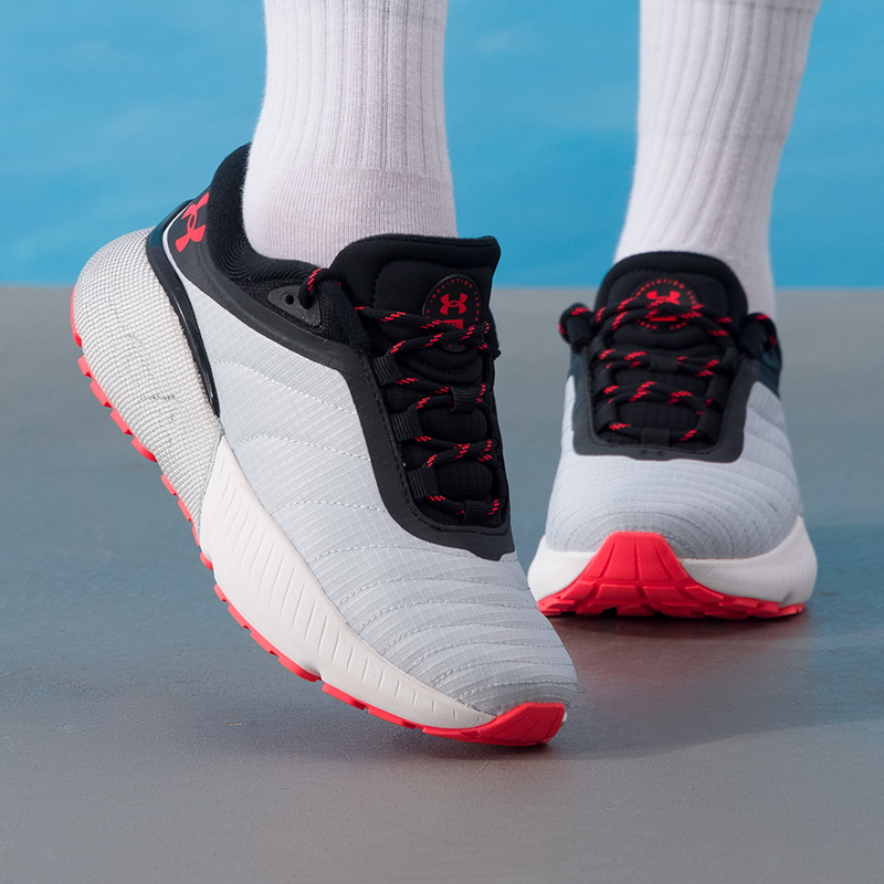 UA安德玛HOVR女子跑步鞋女鞋秋冬新款缓震厚底慢跑鞋轻便运动鞋