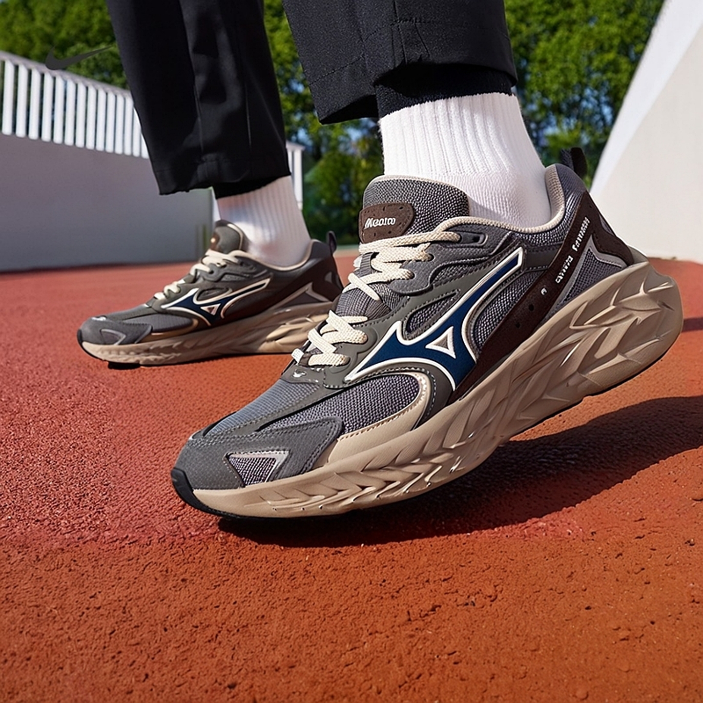 Mizuno美津浓25秋冬缓震跑步鞋