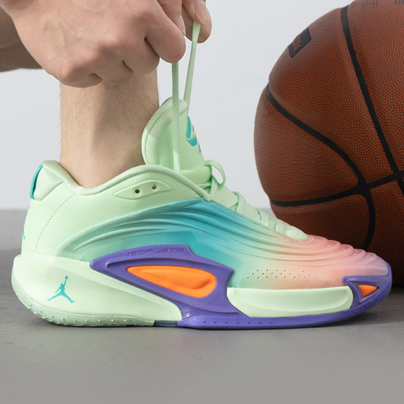 耐克（NIKE）男鞋 新款运动鞋LUKA 3 PF场上实战训练缓震Jordan篮