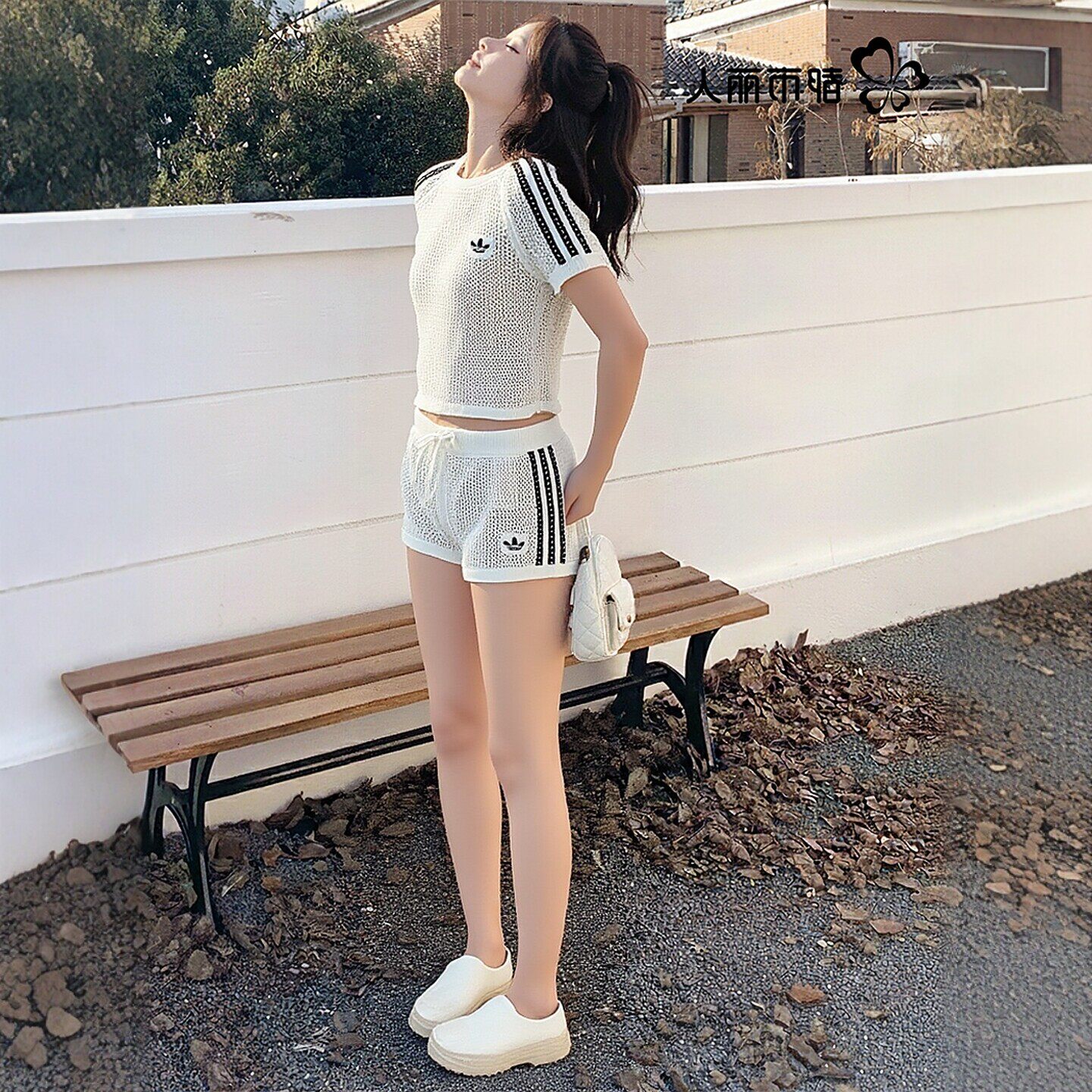 阿迪达斯三叶草T恤女2026夏季新款运动短袖短裤运动套装两件套潮