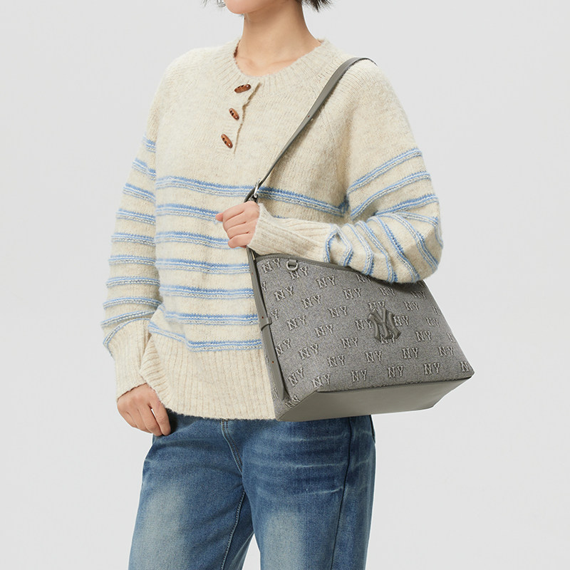 MLB官方 复古老花单肩包男包女包春季新款通勤包运动包时尚休闲包