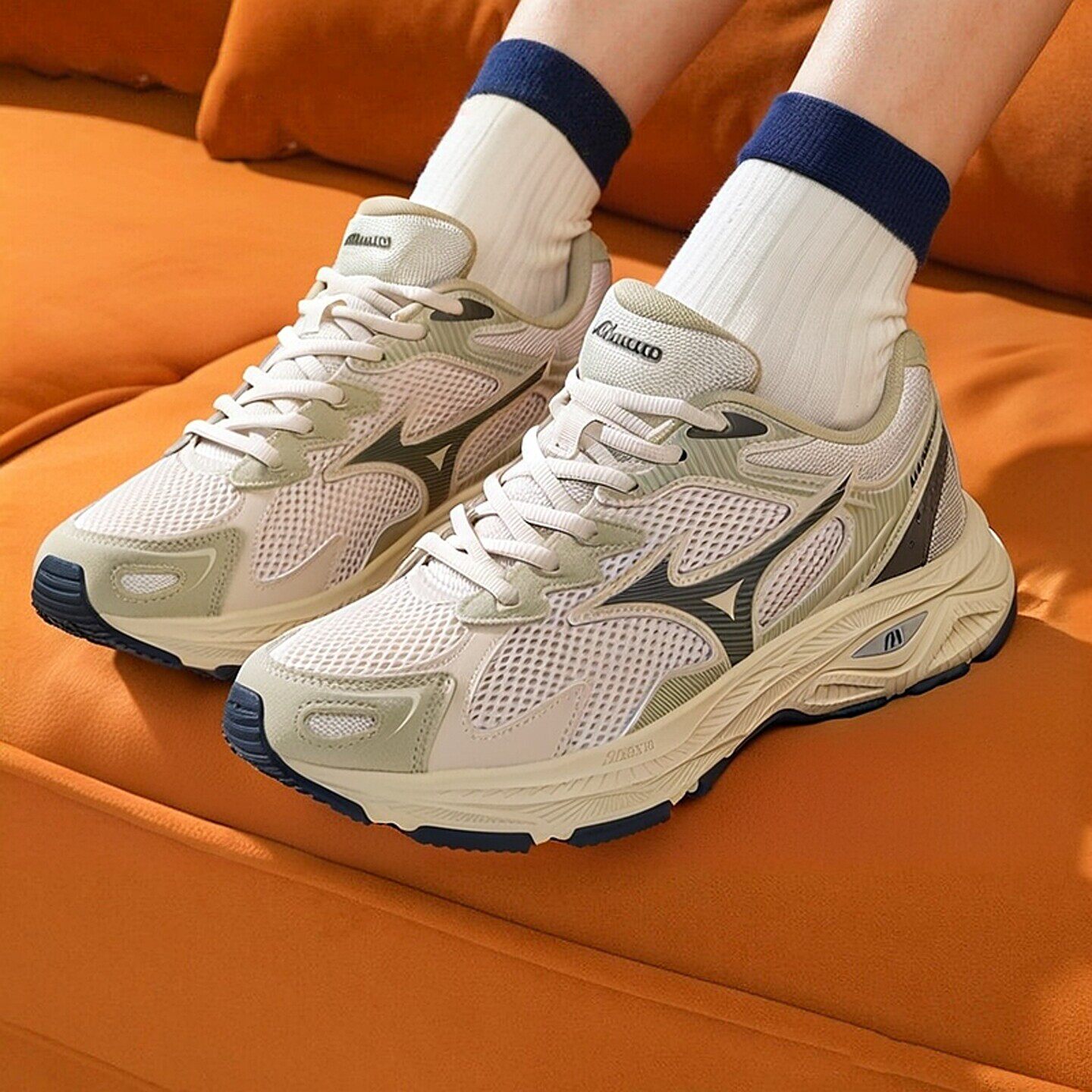 Mizuno美津浓官网男鞋女鞋休闲鞋西湖龙井运动鞋减震跑鞋RAC