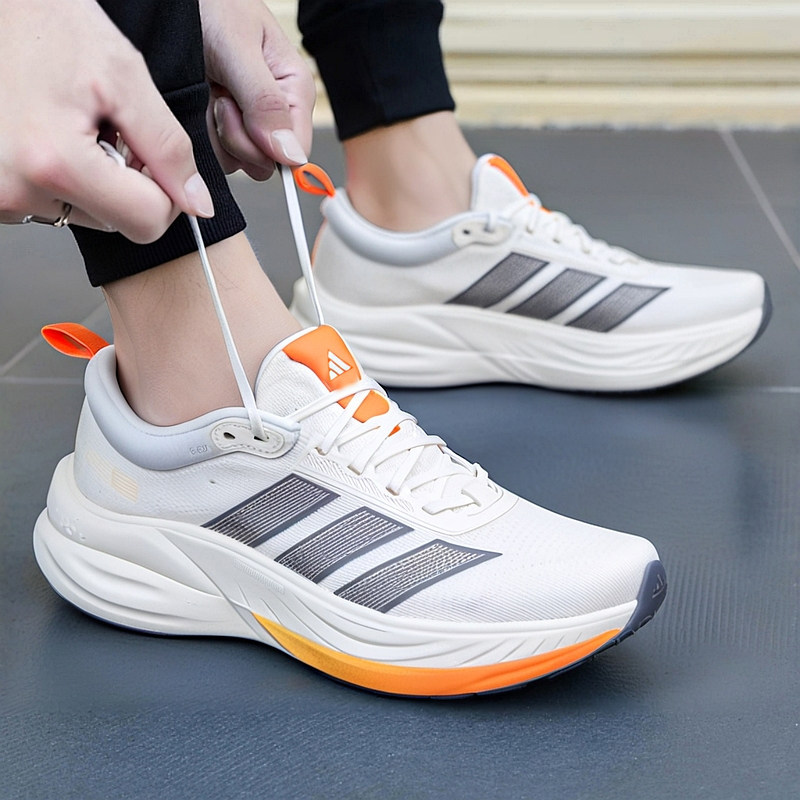 阿迪达斯跑步鞋男鞋女鞋春季新款白色运动鞋正品厚底跑鞋休闲鞋