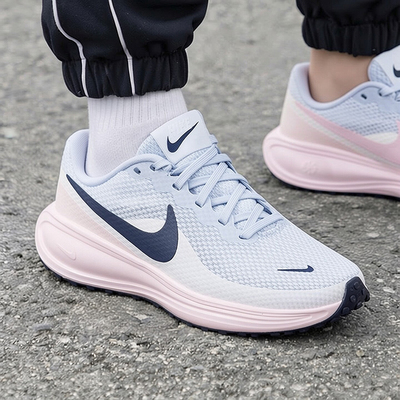 NIKE耐克女鞋春季新款REVOLUTION 8跑步鞋健身训练鞋轻便运动鞋子