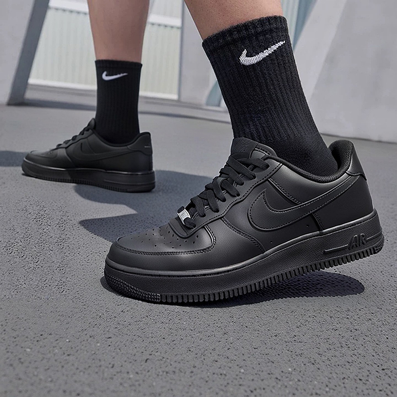 耐克官方男鞋AIR FORCE 1'07 AF1 黑色空军一号运动鞋休闲鞋板鞋,运动鞋new,运动休闲鞋,淘宝优惠券,粉丝福利购,淘宝优惠卷