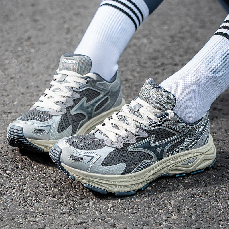 EVA中底，橡胶大底