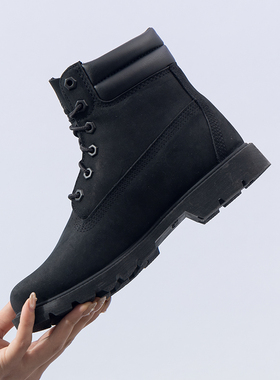 添柏岚 女鞋2025新款户外运动鞋复古高帮靴黑色保暖马丁靴子A156S